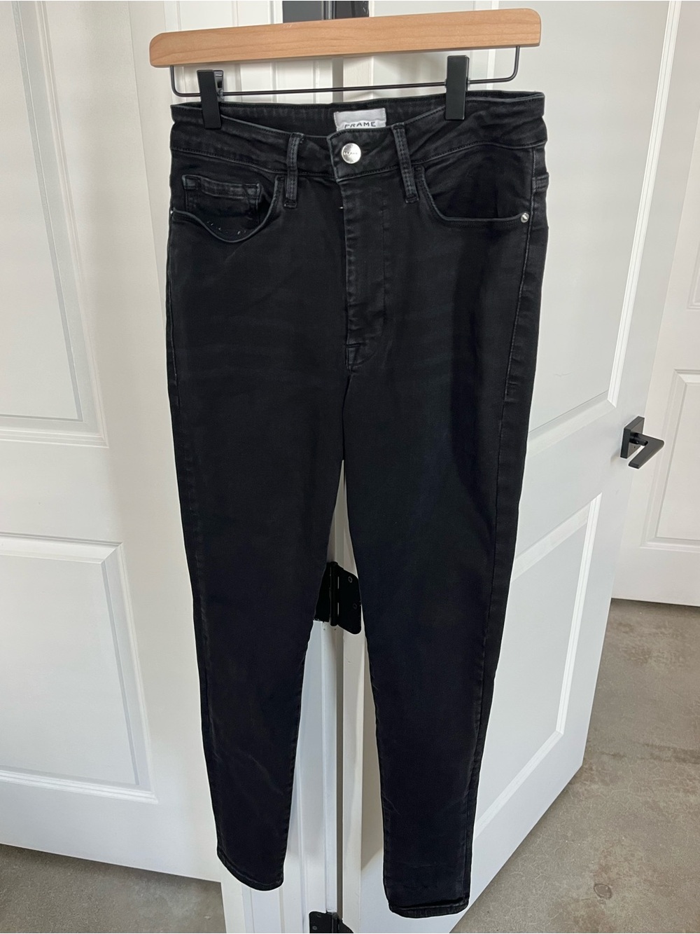 Frame Denim Le One Skinny “Kastle” Black Jeans - Size 2